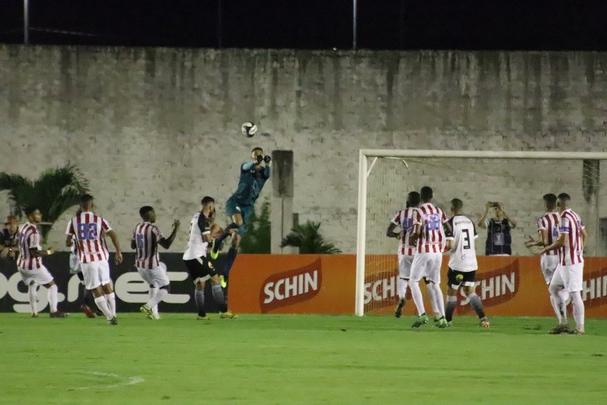 Botafogo-PB e Nutico se enfrentam por vaga na final da Copa do Nordeste, no estdio Almeido, em Joo Pessoa