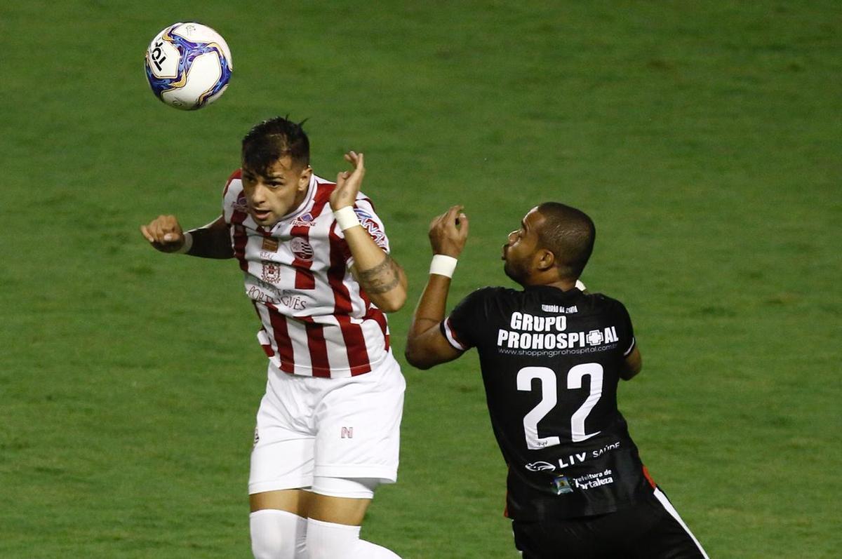 Na nica oportunidade - das poucas criadas - que teve, o Ferrovirio conseguiu furar a defesa do Nutico e sair na vantagem para casa