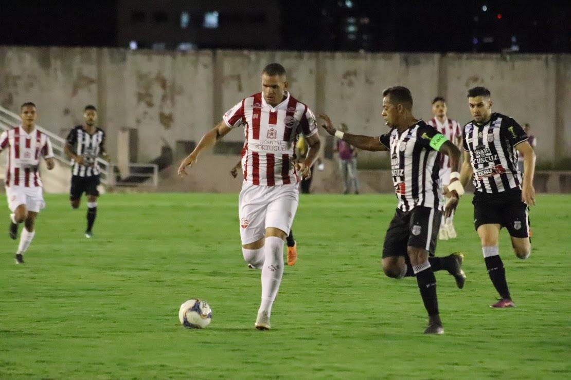 O Nutico visitou o Treze em Campina Grande, em partida vlida pela 4 rodada do Campeonato Brasileiro da Srie C