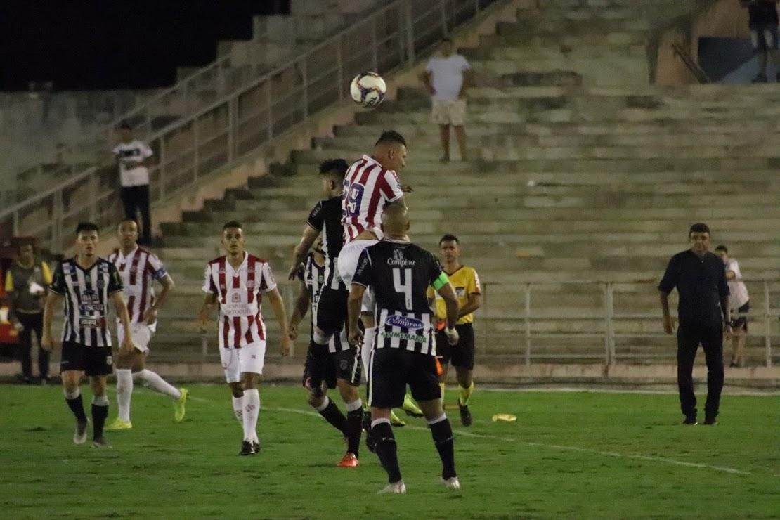 O Nutico visitou o Treze em Campina Grande, em partida vlida pela 4 rodada do Campeonato Brasileiro da Srie C