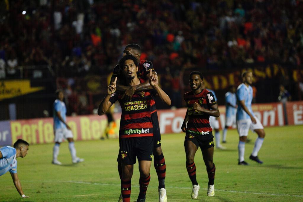 Sport e Londrina se enfrentaram na Ilha do Retiro pela 5 rodada da Srie B do Campeonato Brasileiro