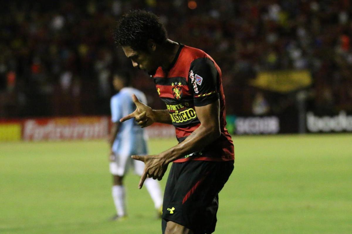 Sport e Londrina se enfrentaram na Ilha do Retiro pela 5 rodada da Srie B do Campeonato Brasileiro