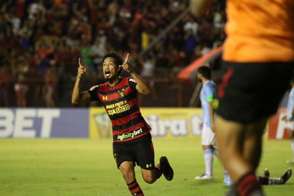 Sport e Londrina se enfrentaram na Ilha do Retiro pela 5 rodada da Srie B do Campeonato Brasileiro