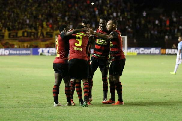 Sport e Londrina se enfrentaram na Ilha do Retiro pela 5ª rodada da Série B do Campeonato Brasileiro