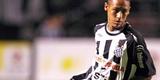 Maior promessa das categorias de base do Santos, Neymar fez sua estreia como profissional da equipe em 2009, aos 17 anos. Comandado pelo t�cnico Vagner Mancini, o Santos venceu o Oeste de It�polis por 2 a 1, no est�dio do Pacaembu, pelo Campeonato Paulista. Neymar entrou em campo aos 14 minutos do segundo tempo. 
