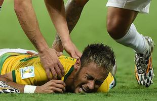 Nas quartas de final, uma entrada do colombiano Zuniga tirou Neymar da Copa do Mundo de 2014, no Brasil. O atacante sofreu uma fratura na terceira vrtebra lombar e foi cortado do torneio, ficando de fora na goleada da Alemanha de 7 a 1