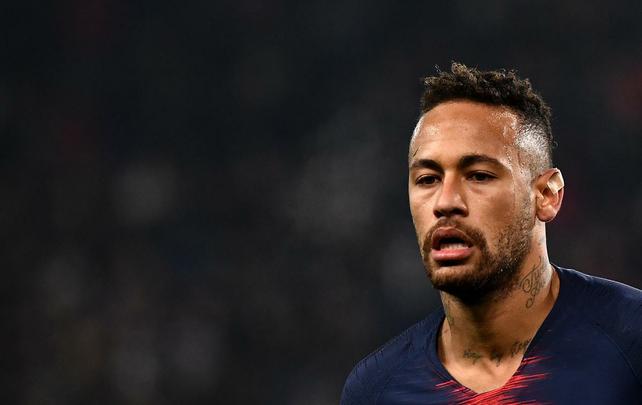 Em abril de 2019, o PSG foi eliminado da Copa da França pelo Rennes, nos pênaltis. Momentos após o final da partida, Neymar agrediu um torcedor do time adversário.