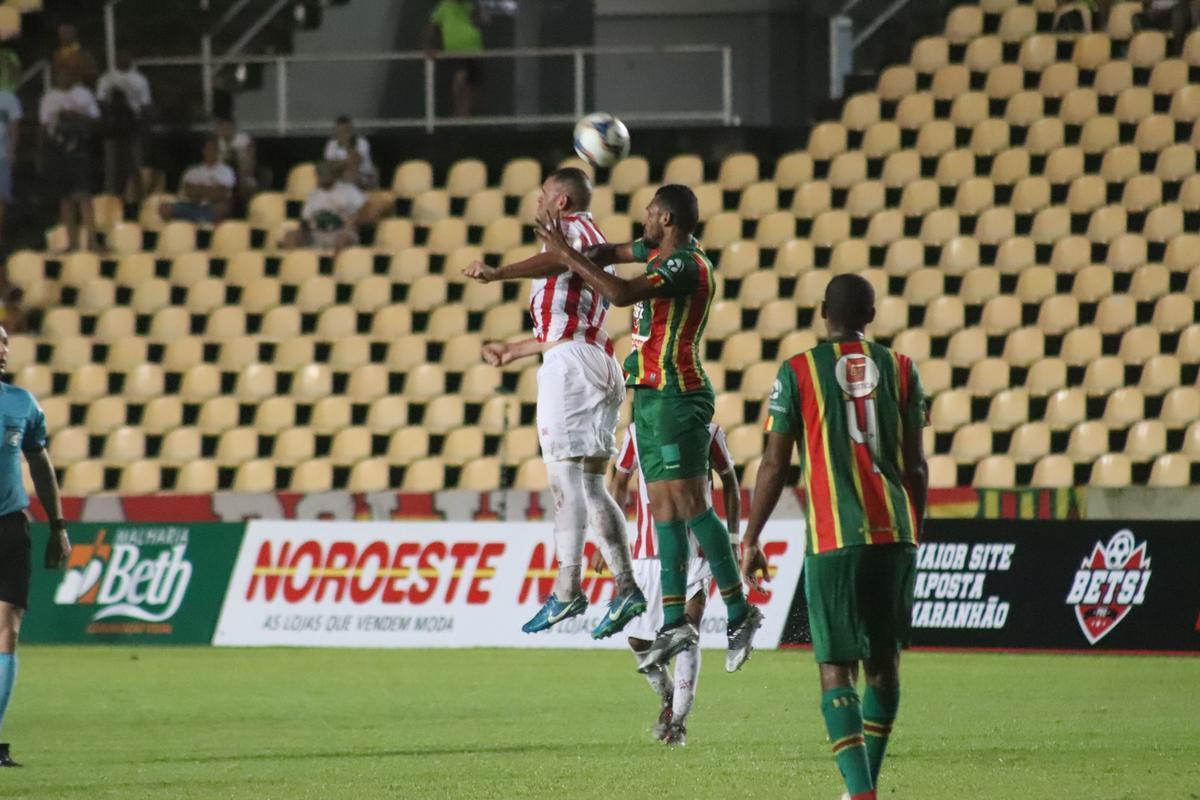 Com o triunfo, Alvirrubro retornou ao G4 do grupo A da Srie c, com 11 pontos conquistados 