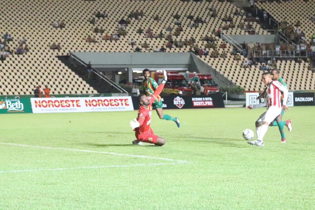 Com o triunfo, Alvirrubro retornou ao G4 do grupo A da Srie c, com 11 pontos conquistados 