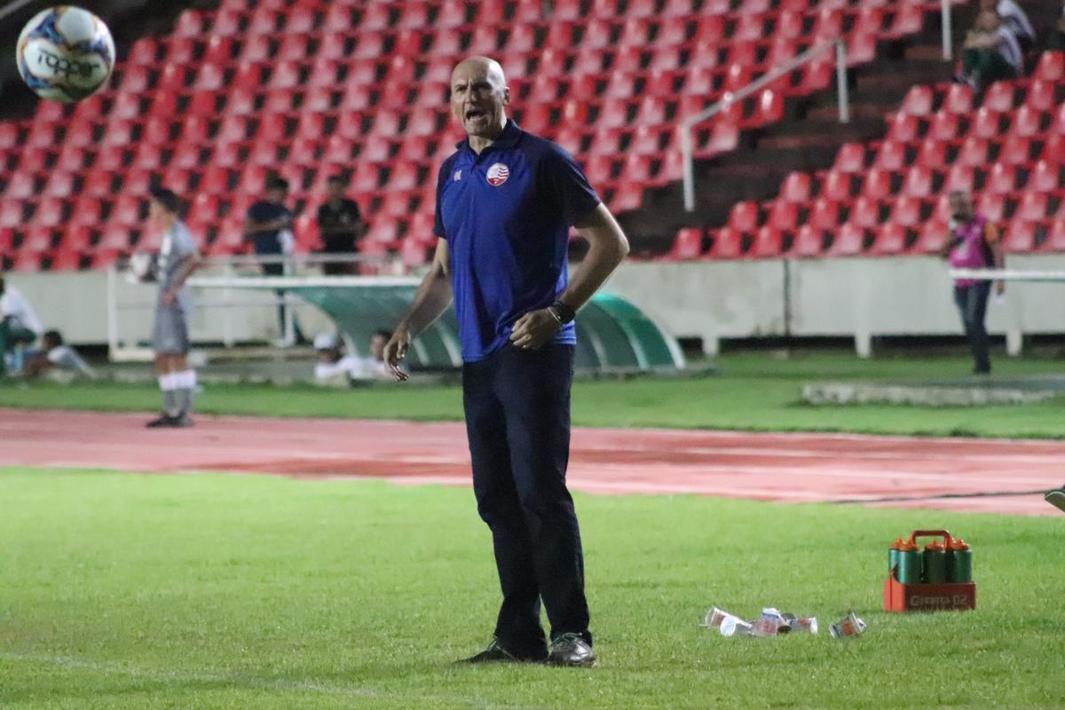 Com o triunfo, Alvirrubro retornou ao G4 do grupo A da Srie c, com 11 pontos conquistados 