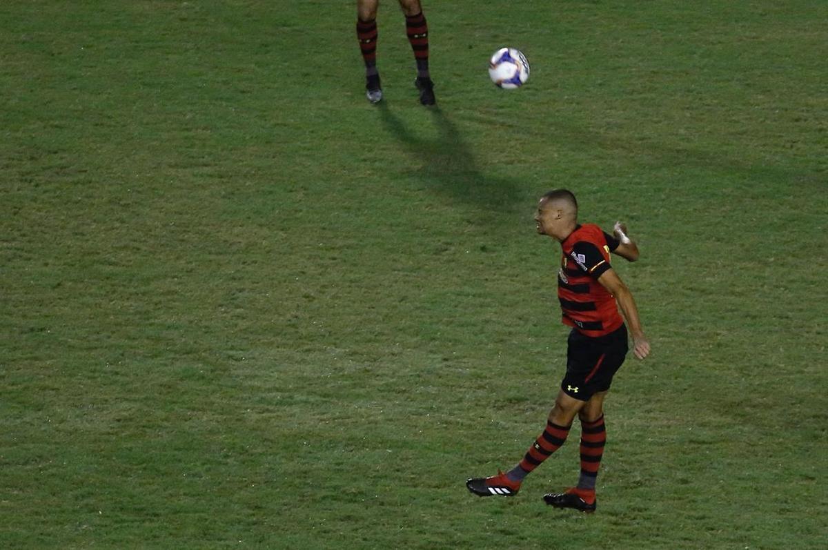 No ltimo jogo antes da pausa para a realizao da Copa Amrica 2019, Sport e CRB se enfrentaram na Ilha do Retiro pela 8 rodada da Srie B