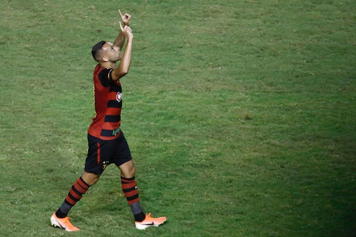 No ltimo jogo antes da pausa para a realizao da Copa Amrica 2019, Sport e CRB se enfrentaram na Ilha do Retiro pela 8 rodada da Srie B