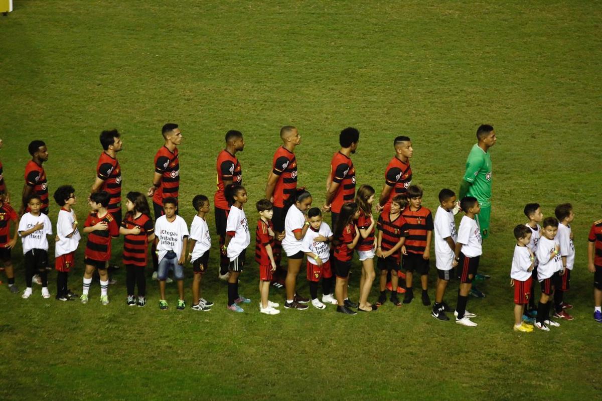 No ltimo jogo antes da pausa para a realizao da Copa Amrica 2019, Sport e CRB se enfrentaram na Ilha do Retiro pela 8 rodada da Srie B