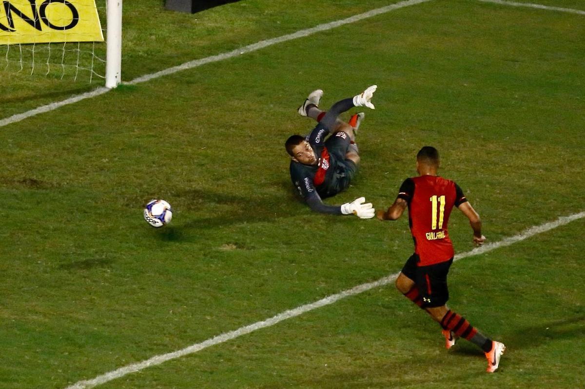 No ltimo jogo antes da pausa para a realizao da Copa Amrica 2019, Sport e CRB se enfrentaram na Ilha do Retiro pela 8 rodada da Srie B