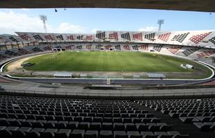 Alvo de crticas aps o jogo contra o Confiana, gramado do Arruda tem sido cuidado e j apresenta sensvel melhora para partida com o Ferrovirio-CE