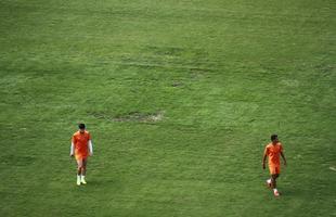 Alvo de crticas aps o jogo contra o Confiana, gramado do Arruda tem sido cuidado e j apresenta sensvel melhora para partida com o Ferrovirio-CE