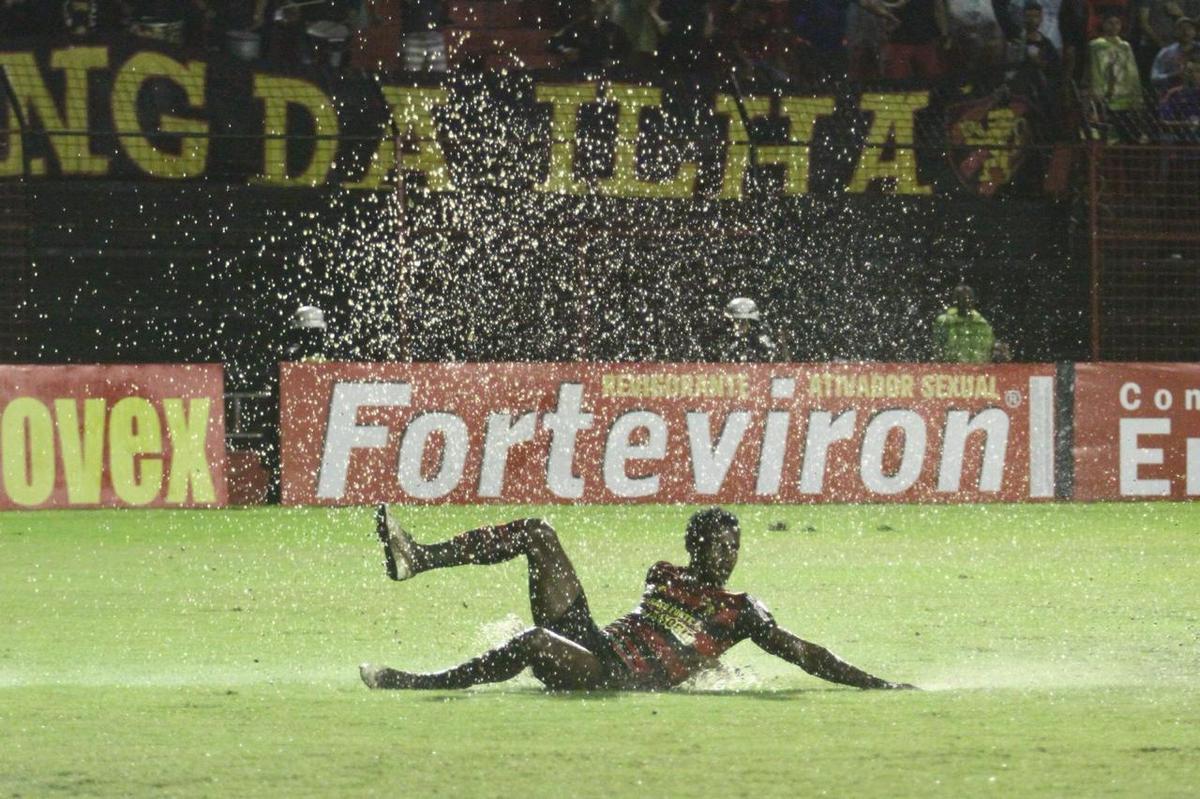 Resultado que rendeu ao Sport o quinto lugar na tabela da Srie B, podendo perder mais posies 