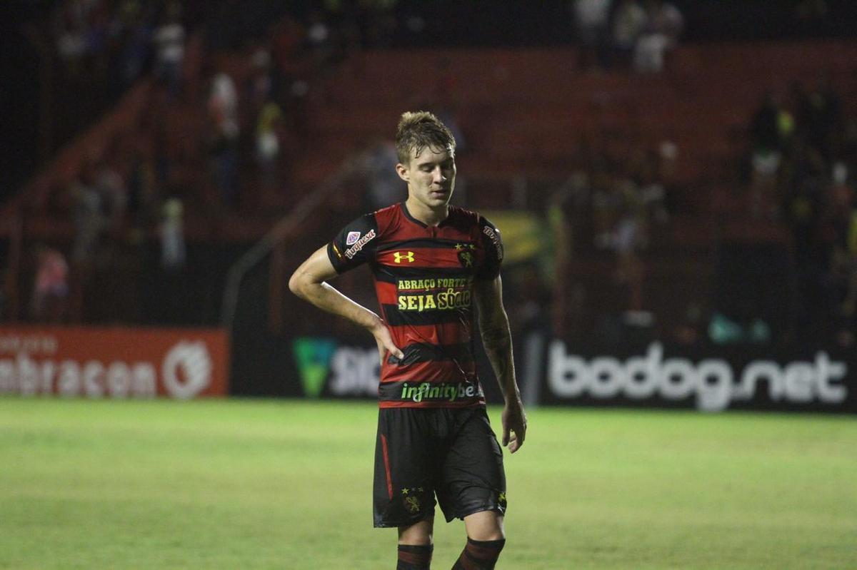 Resultado que rendeu ao Sport o quinto lugar na tabela da Srie B, podendo perder mais posies 