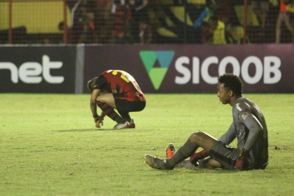 Resultado que rendeu ao Sport o quinto lugar na tabela da Srie B, podendo perder mais posies 