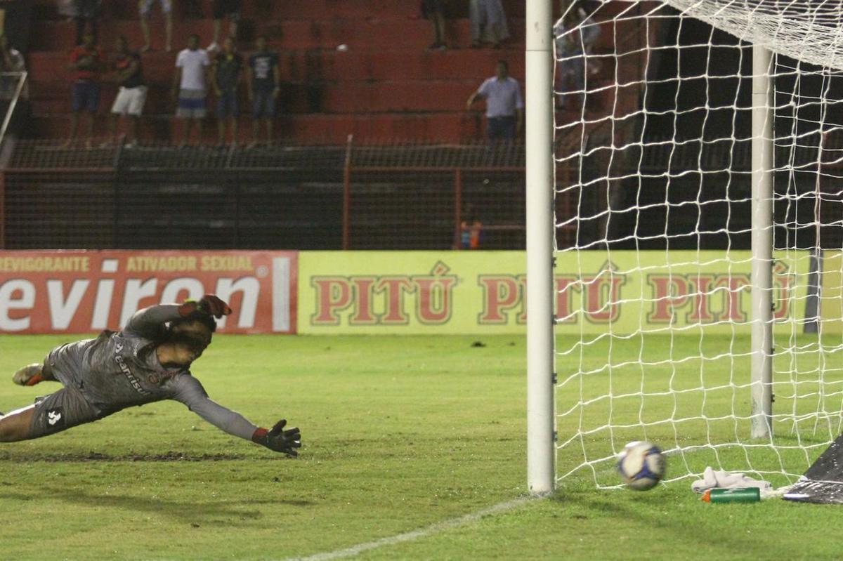 Resultado que rendeu ao Sport o quinto lugar na tabela da Srie B, podendo perder mais posies 