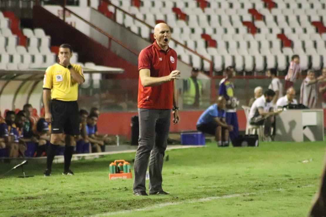 Nutico venceu Confiana de virada, nos Aflitos, e assumiu a vice-liderana do Grupo A da Srie C