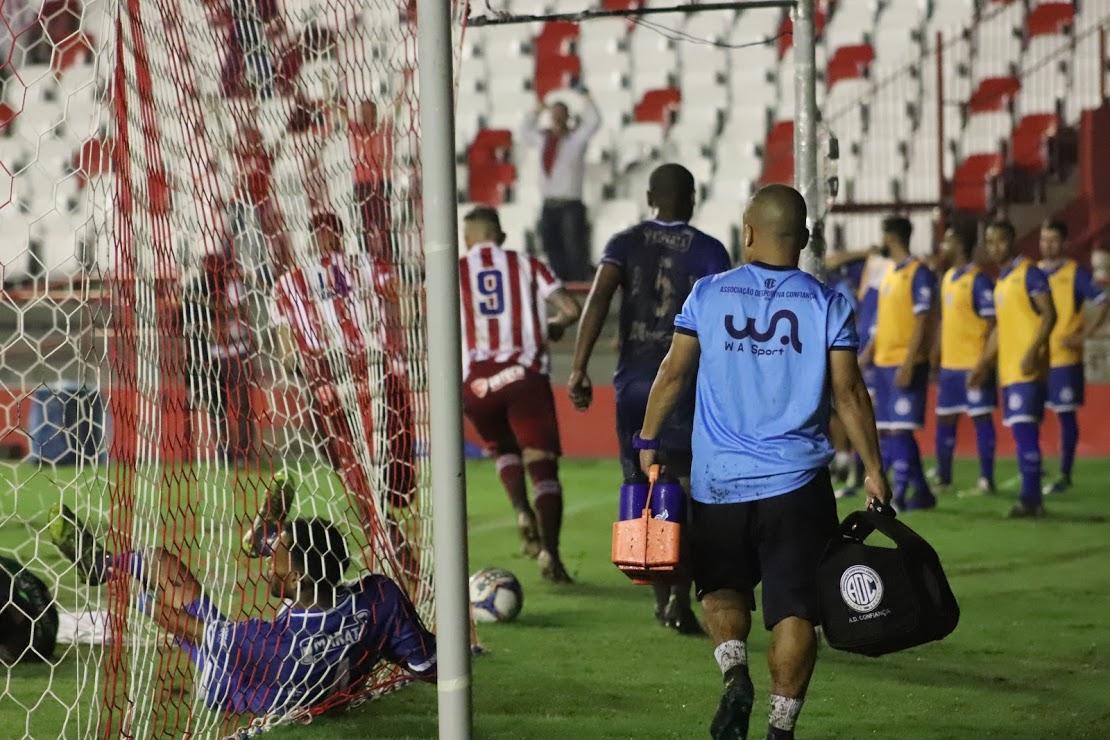 Nutico venceu Confiana de virada, nos Aflitos, e assumiu a vice-liderana do Grupo A da Srie C