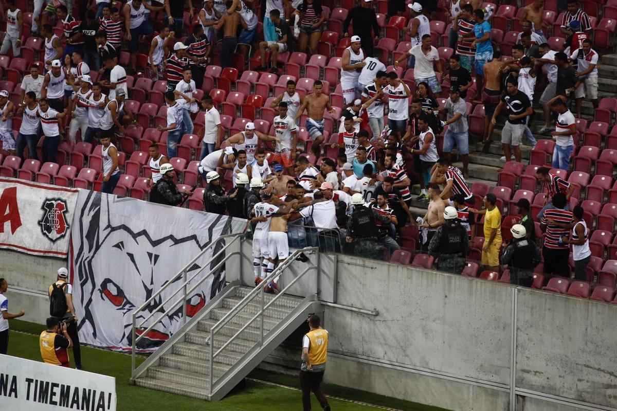 Tricolor do Arruda enfrenta Cavalo de Ao, na Arena de Pernambuco, em partida vlida pela 15 rodada da Srie C