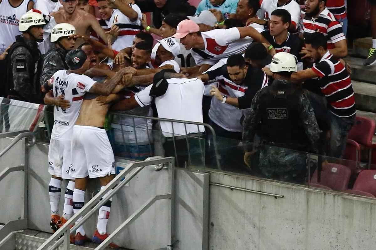 Tricolor do Arruda enfrenta Cavalo de Ao, na Arena de Pernambuco, em partida vlida pela 15 rodada da Srie C