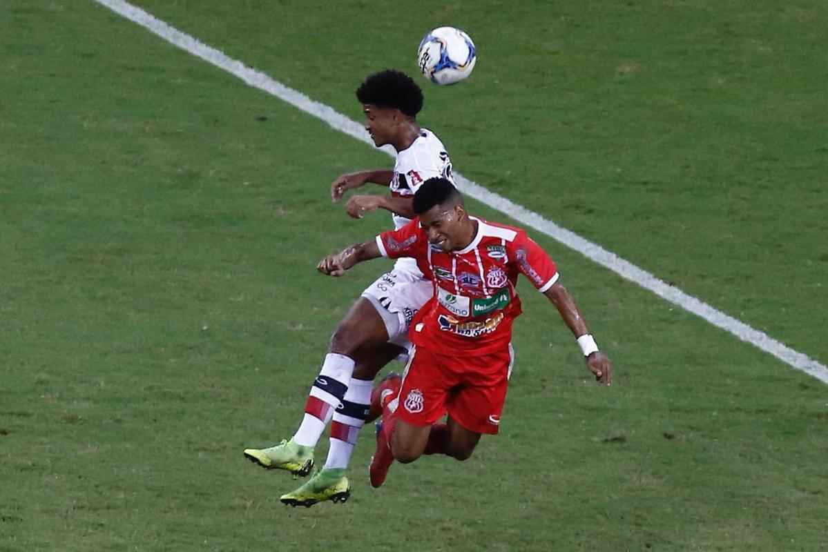 Tricolor do Arruda enfrenta Cavalo de Ao, na Arena de Pernambuco, em partida vlida pela 15 rodada da Srie C