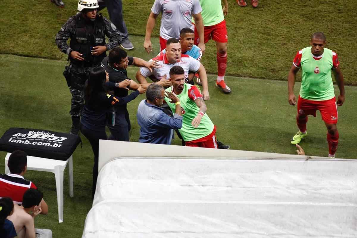 Tricolor do Arruda enfrenta Cavalo de Ao, na Arena de Pernambuco, em partida vlida pela 15 rodada da Srie C