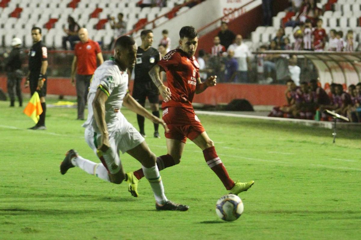 Com casa cheia, Timbu fez a antepenltima rodada da primeira fase da Srie C dentro dos Aflitos