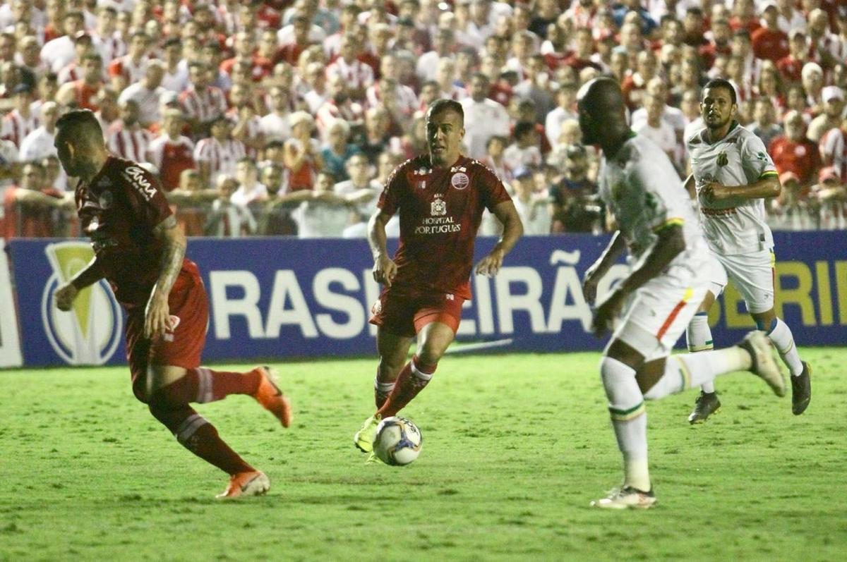 Com casa cheia, Timbu fez a antepenltima rodada da primeira fase da Srie C dentro dos Aflitos