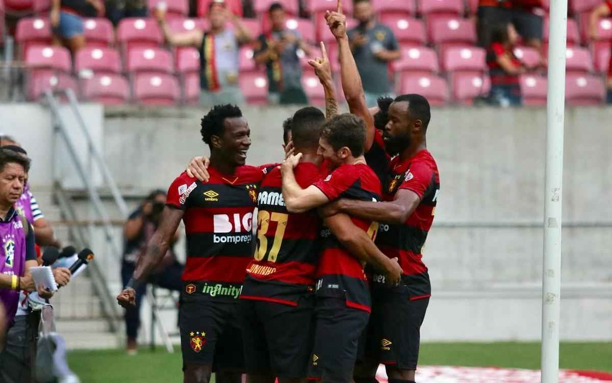 Em estreia de novo uniforme, Sport enfrenta o Botafogo-SP, na Arena de Pernambuco, em partida vlida pela 16 rodada da Srie B