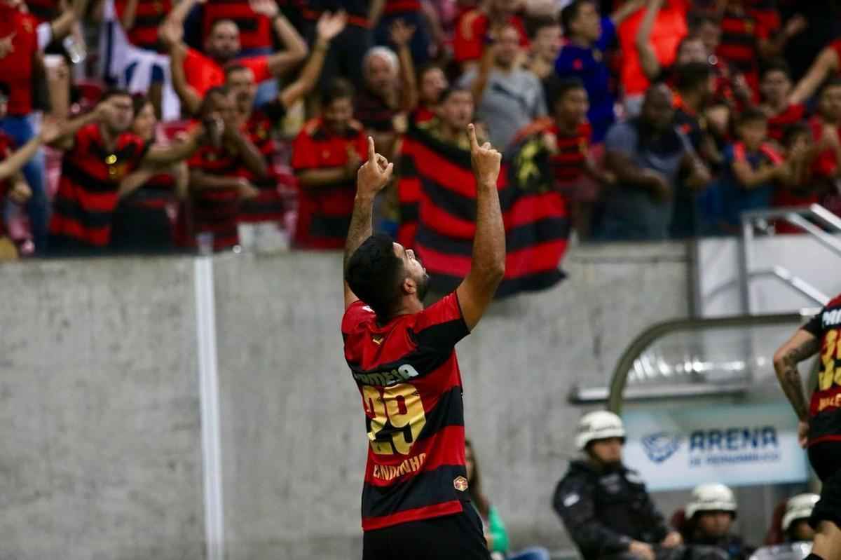 Em estreia de novo uniforme, Sport enfrenta o Botafogo-SP, na Arena de Pernambuco, em partida vlida pela 16 rodada da Srie B