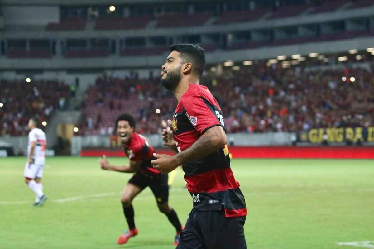 Em estreia de novo uniforme, Sport enfrenta o Botafogo-SP, na Arena de Pernambuco, em partida vlida pela 16 rodada da Srie B