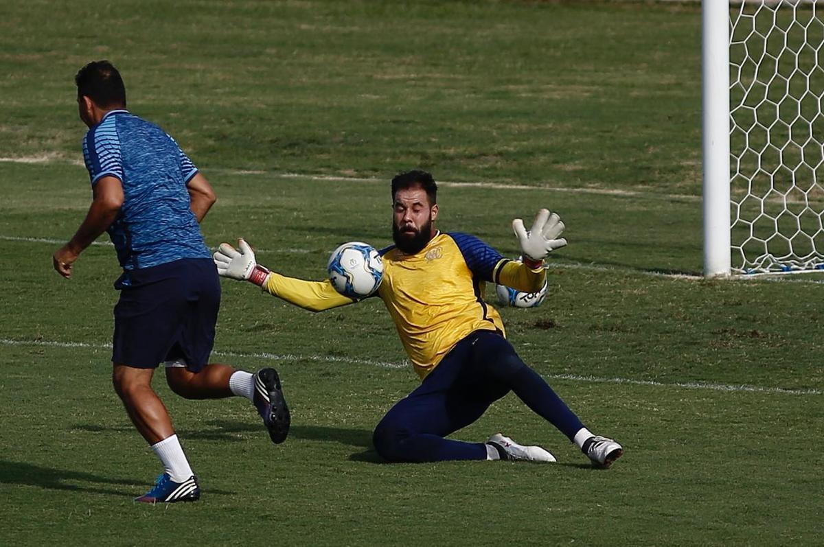 Timbu trocou o CT Wilson Campos pelo estdio dos Aflitos na tarde desta quarta-feira