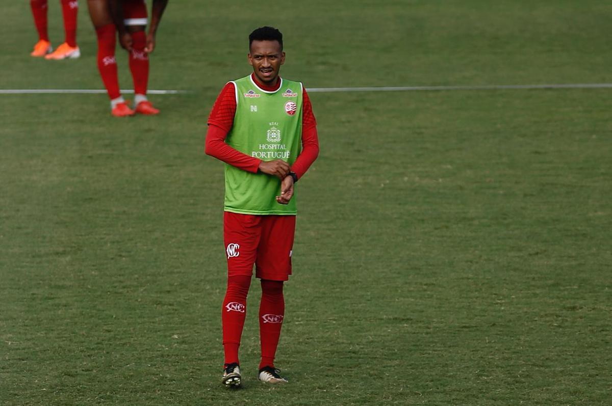 Timbu trocou o CT Wilson Campos pelo estdio dos Aflitos na tarde desta quarta-feira