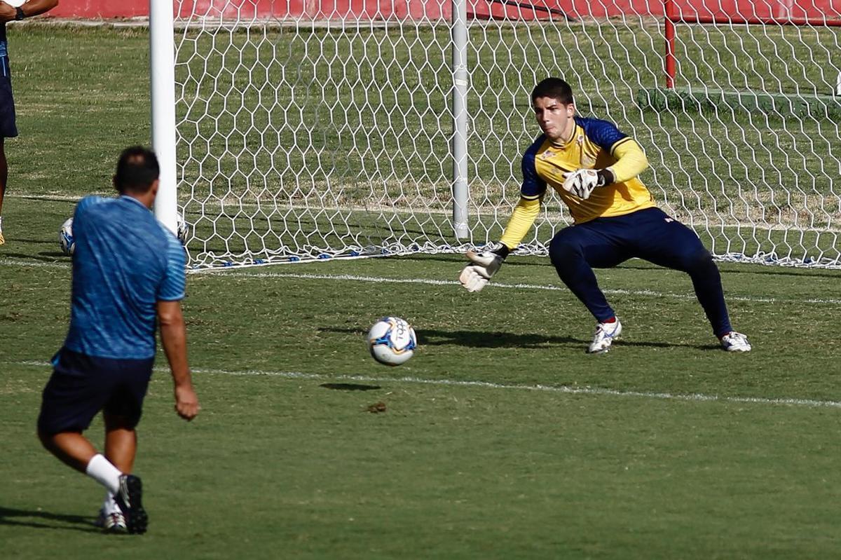 Timbu trocou o CT Wilson Campos pelo estdio dos Aflitos na tarde desta quarta-feira