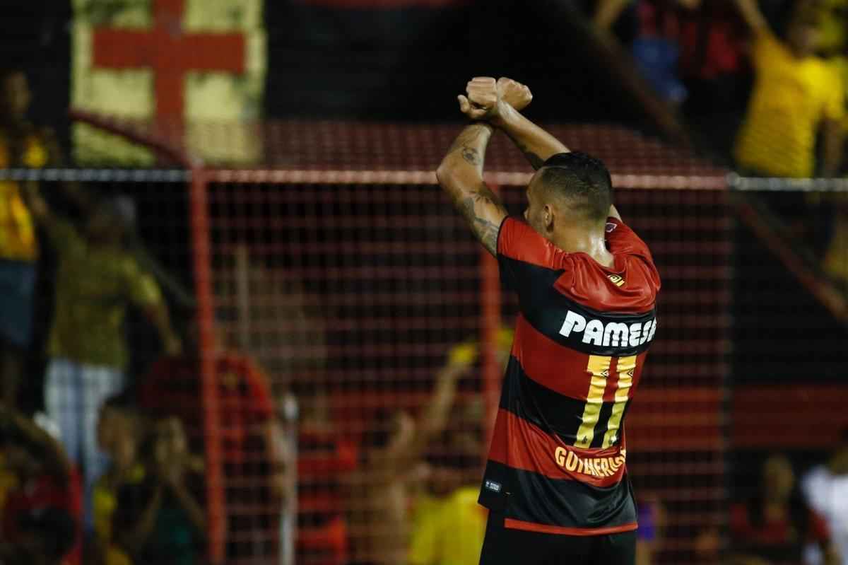 Com o resultado, o Leo vai para o 10 empate na competio 