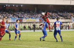 Jogo foi marcado por poucas chances entre as duas equipes