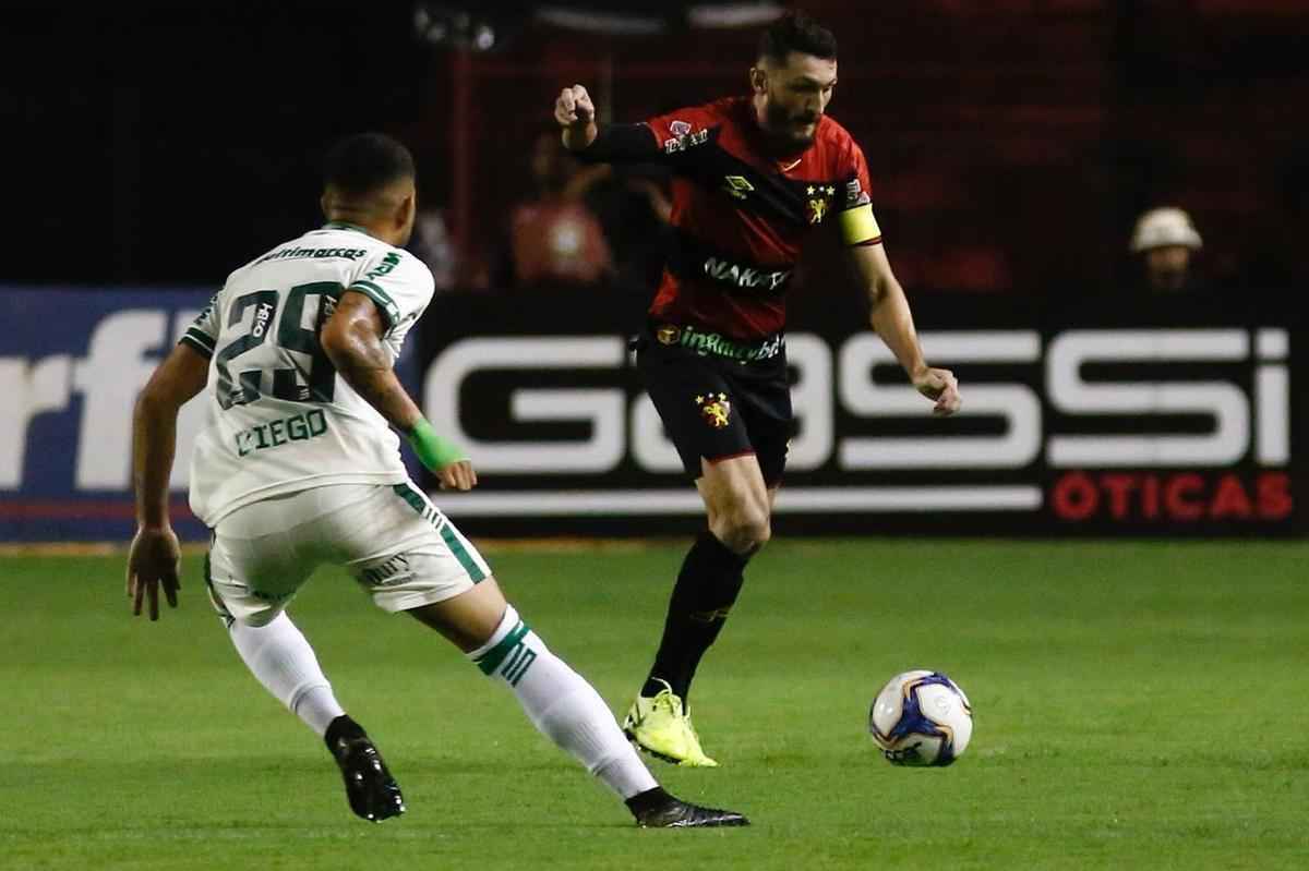 Na Ilha do Retiro, o Sport recebeu o Amrica-MG para tentar buscar sua terceira vitria consecutiva