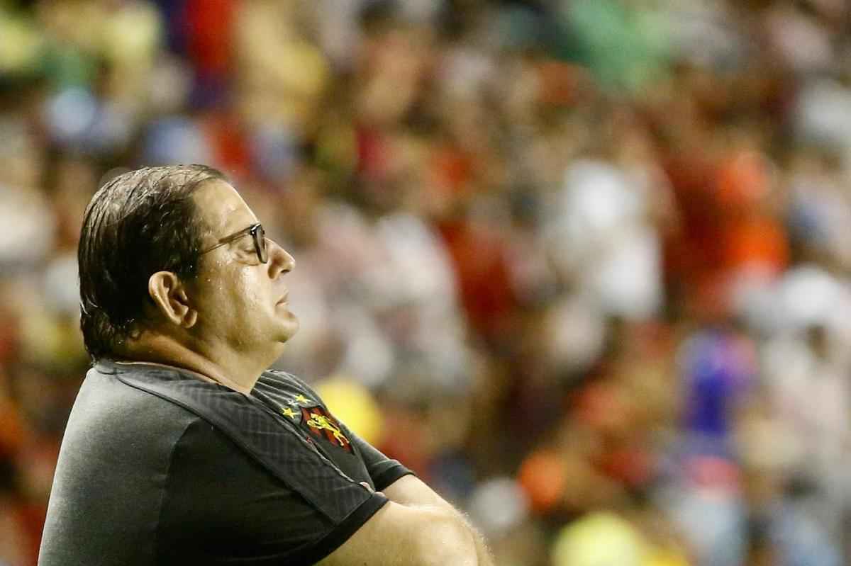 Na Ilha do Retiro, o Sport recebeu o Amrica-MG para tentar buscar sua terceira vitria consecutiva