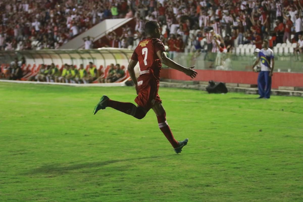 Partida entre Juventude e Nutico pela semifinal da Srie C 