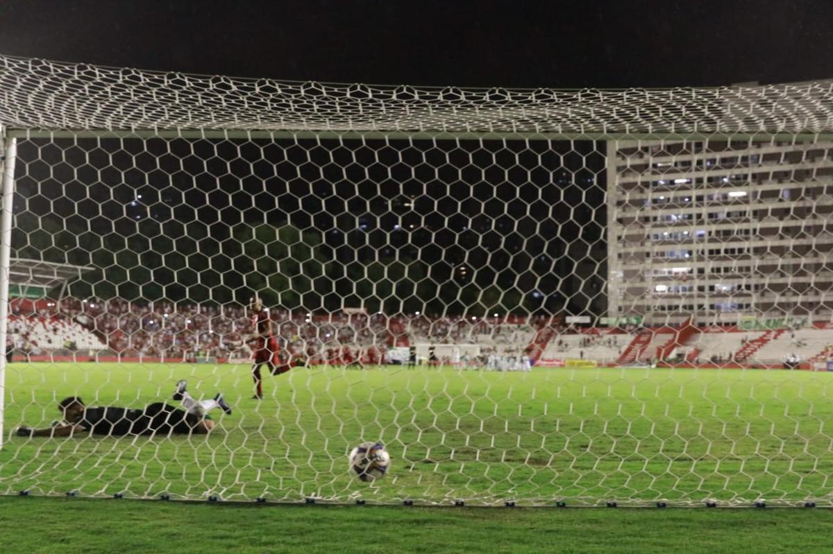 Nutico vence Juventude, por 4 a 3, na marca penal e est na final