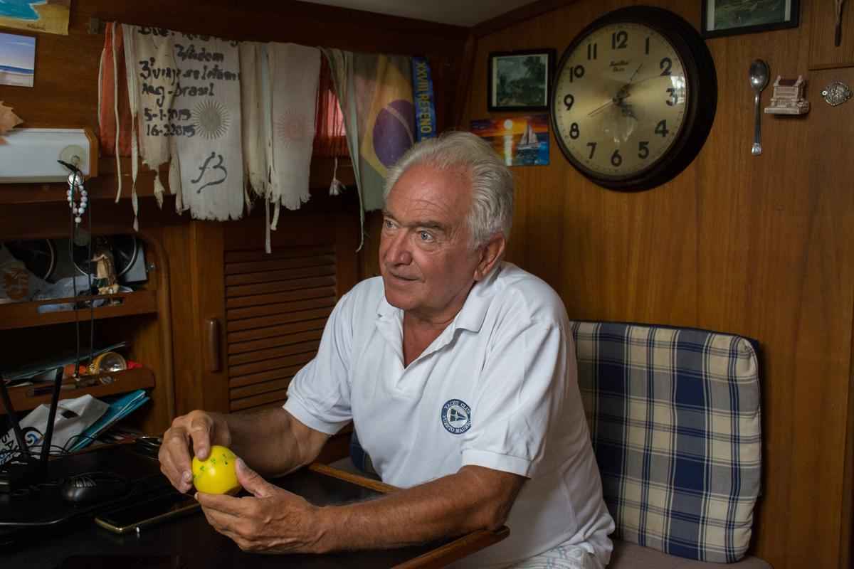 Carlos deixou a Argentina em março e velejou por mais de quatro mil quilômetros sozinho para disputar a Refeno