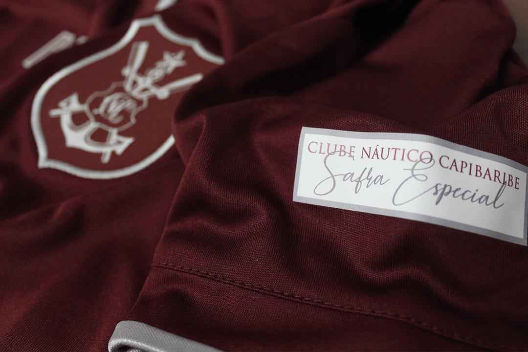 Novo uniforme celebra 'safra especial' do clube de Rosa e Silva e no er utilizado, em primeiro momento, como uniforme de jogo