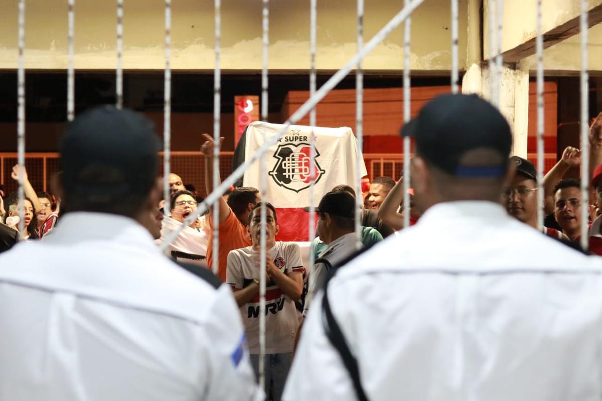 Conselho Deliberativo coral realizou primeira sesso para discutir verso do estatuto que ser levada  votao, em assembleia geral