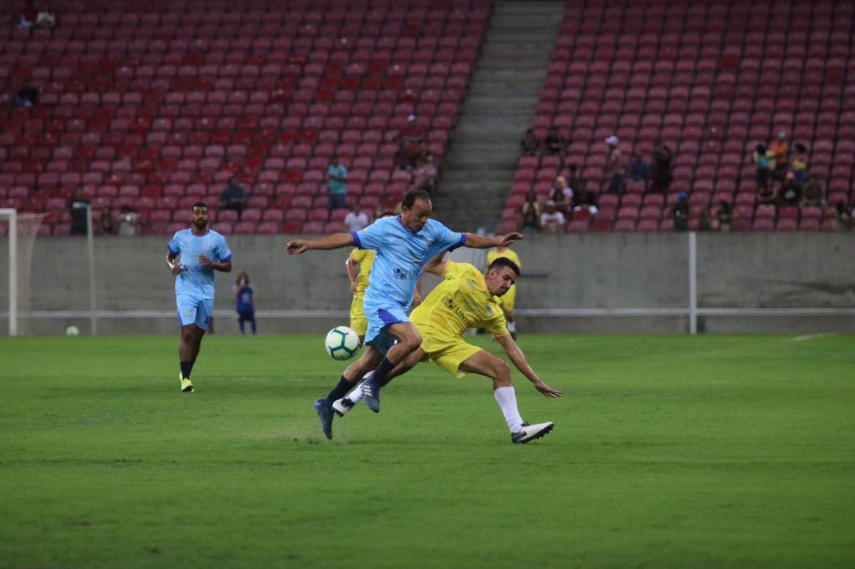 Jogo do Bem 2020 realizado na Arena de Pernambuco arrecadou alimentos para as Ong's LoveFtbol Brasil, Amar, Associao Afeto e Doutor Felicidade.