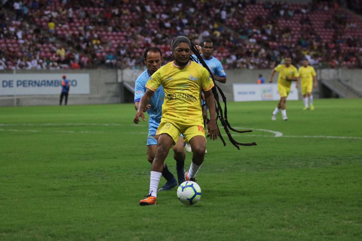 Jogo do Bem 2020 realizado na Arena de Pernambuco arrecadou alimentos para as Ong's LoveFtbol Brasil, Amar, Associao Afeto e Doutor Felicidade.