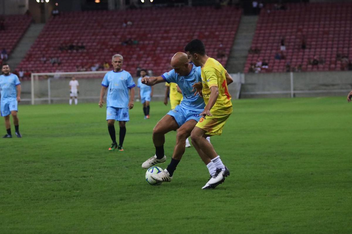 Jogo do Bem 2020 realizado na Arena de Pernambuco arrecadou alimentos para as Ong's LoveFtbol Brasil, Amar, Associao Afeto e Doutor Felicidade.